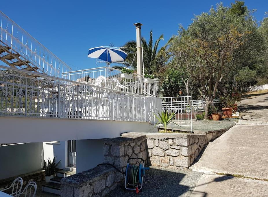 Villa Elea Tolo Exterior photo