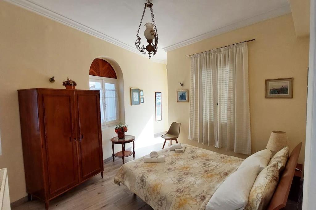 Villa Elea Tolo Exterior photo