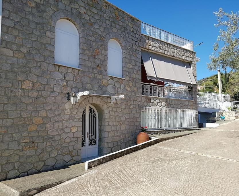 Villa Elea Tolo Exterior photo